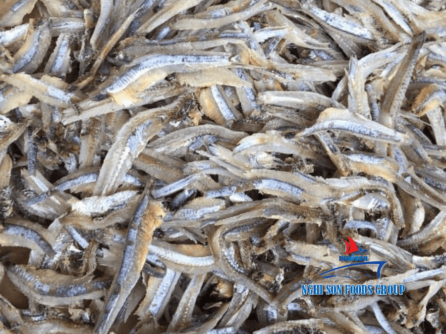 Dried boiled gray anchovy - Headless, belly off Nghi Son Foods Group 4