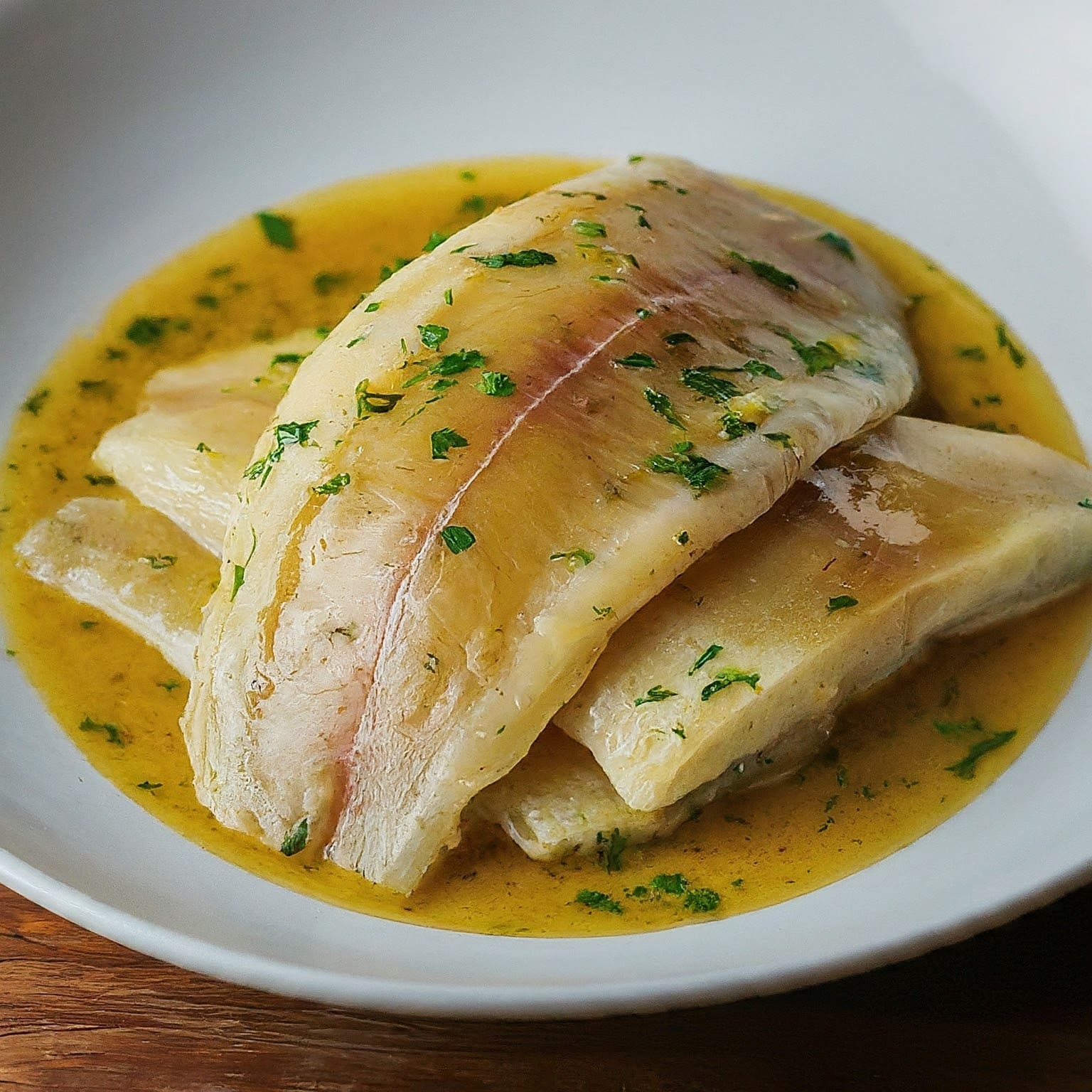 Marinate the pangasius