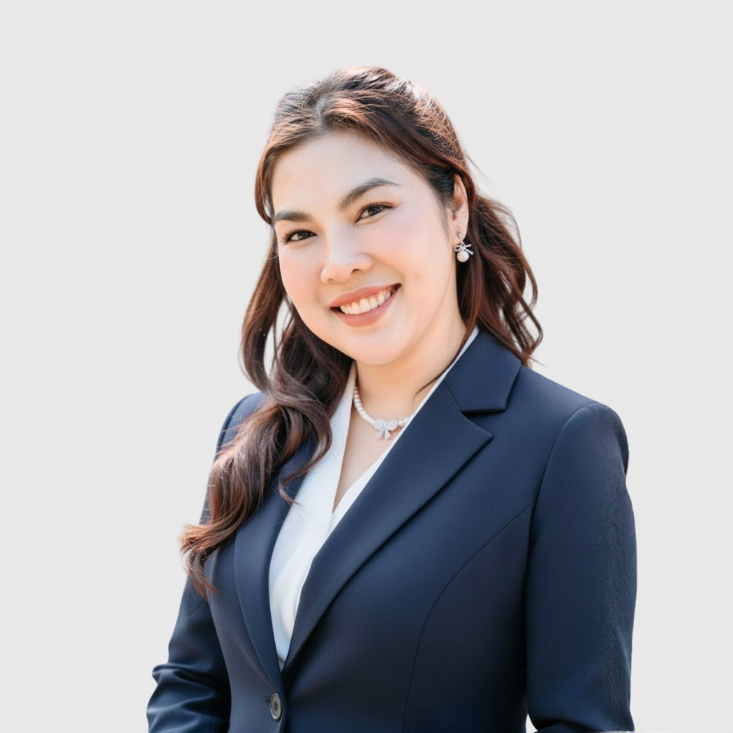 Mrs Minglee Sales Director